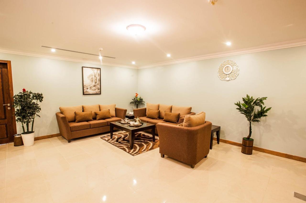 Shally Residence 3 Al Khobar Exteriör bild